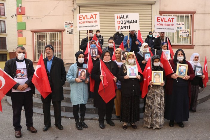 Diyarbakır annesinden HDP’ye tepki: Kadın hakları diyorlar, ben de kadınım