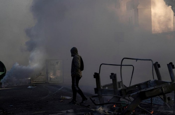 İspanya’daki metal işçilerinin zam protestosuna polis müdahalesi