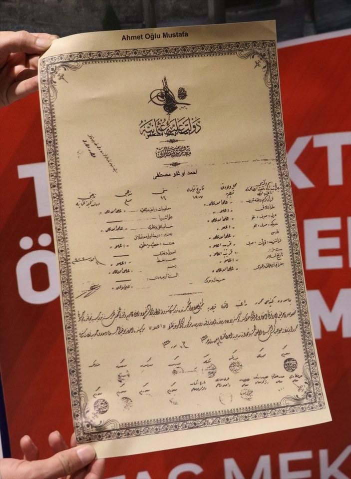Kayseri'de mezun olamayan şehit öğrencilerin diplomaları, 100 yıl sonra verildi