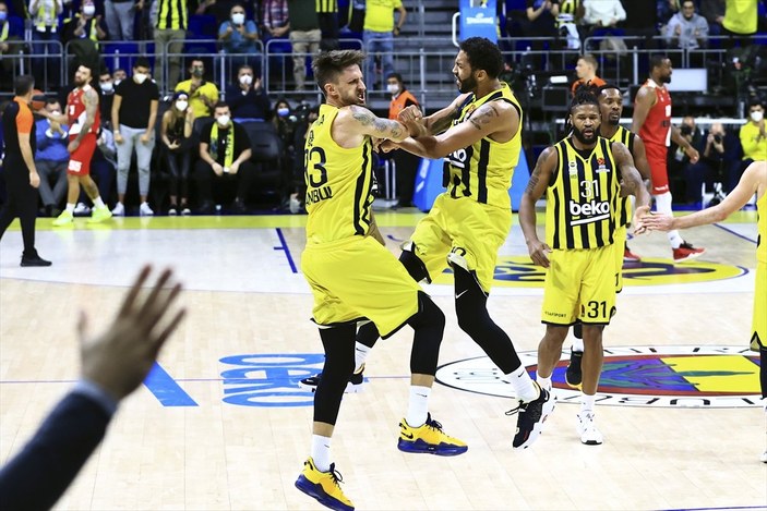 Fenerbahçe EuroLeague'de Monaco'yu yendi