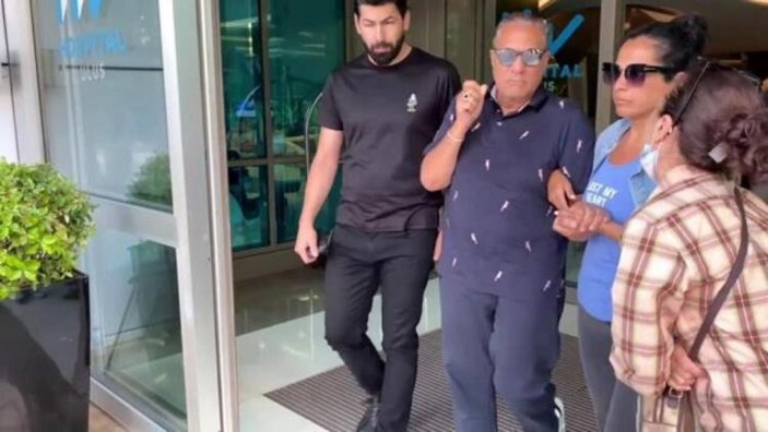 Mehmet Ali Erbil, hastane çıkışı ağladı