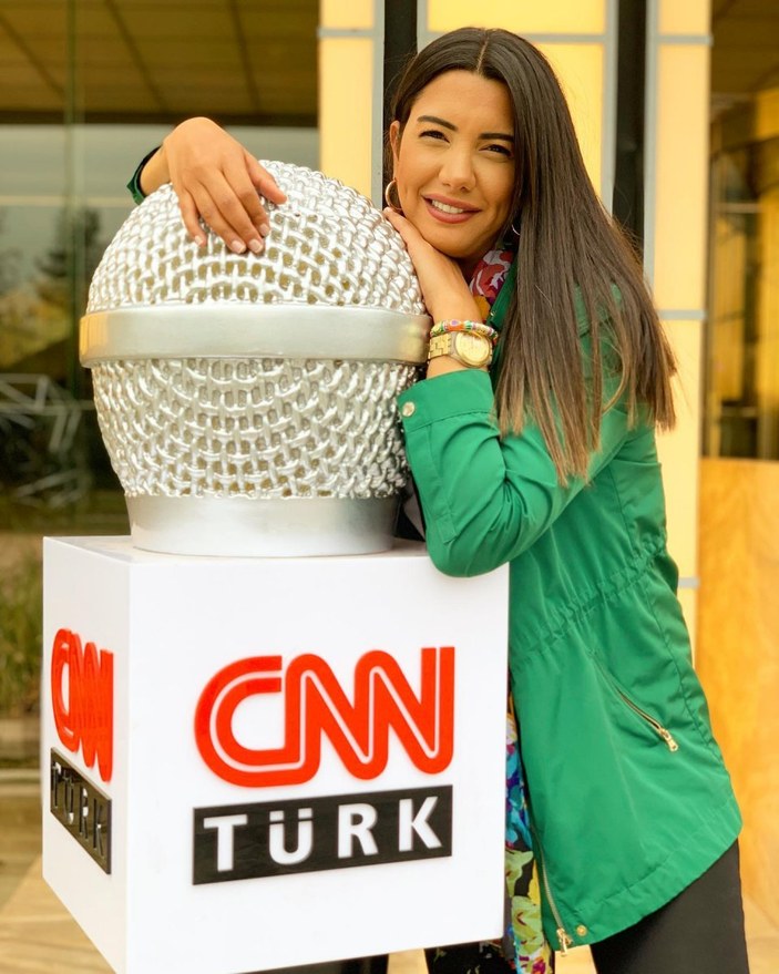 Fulya Öztürk, CNN Türk'e geri döndü