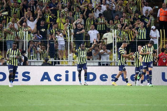 Fenerbahçe, Adana Demirspor'u mağlup etti