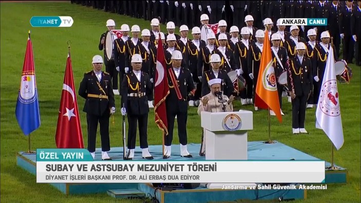 Diyanet İşleri Başkanı Erbaş, subay ve astsubayların mezuniyet töreninde dua etti