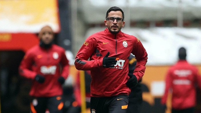 Galatasaray, Omar Elabdellaoui'nin sözleşmesini tek taraflı feshetti