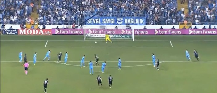 Adana Demirsporlu Kevin Rodrigues'ten harika gol