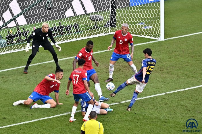 Kosta Rika, Japonya'yı tek golle mağlup etti