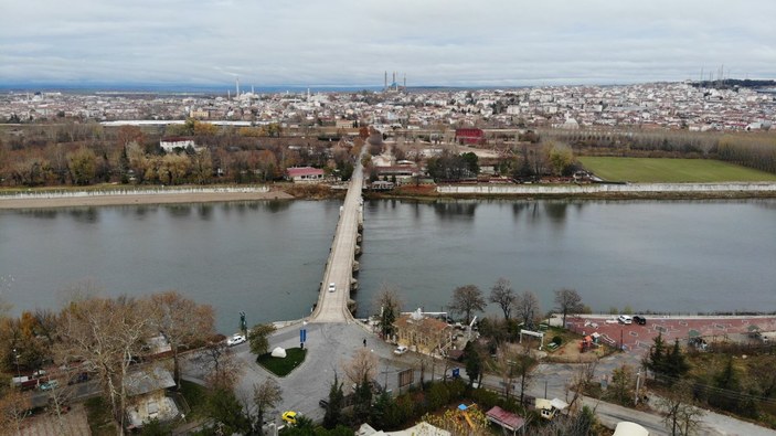 Edirne'de etkili olan yağışlar sonrasında debiler arttı