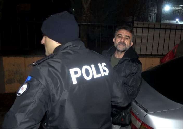Aksaray'da alkollü sürücüden gazeteciye: Senin Türkiye'de yaşama şansın yok 