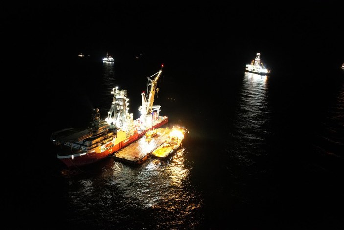 Karadeniz gazını dağıtacak 280 tonluk 'Peçenek' denize indirildi