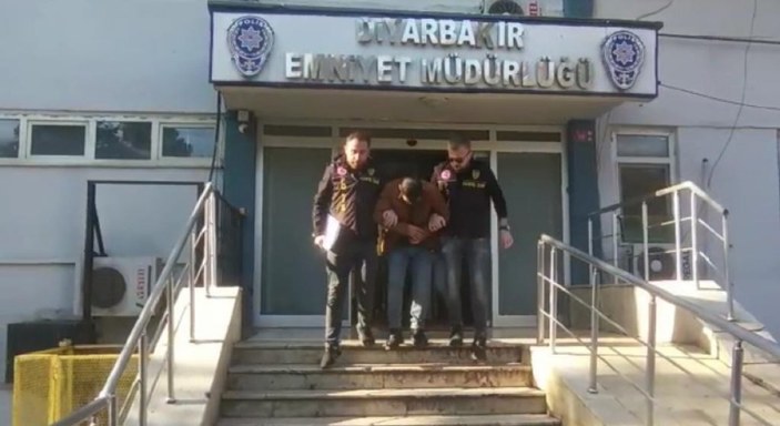 Diyarbakır’da, telefoncunun duvarını ve çelik kasayı delen hırsızlar yakalandı