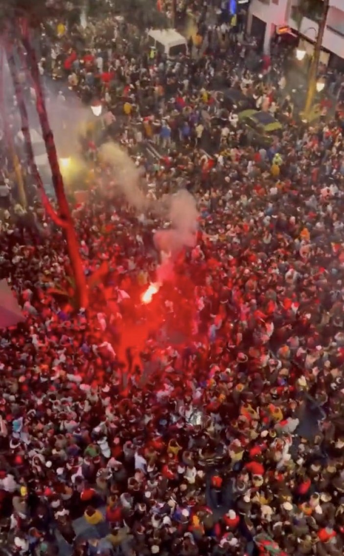 Fas'ta çeyrek final kutlamaları