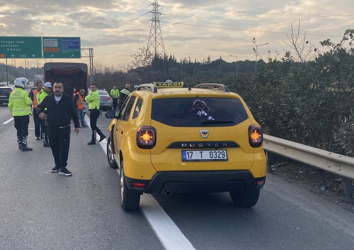 İstanbul’da feci kaza: Yandan çarptığı taksi sonu oldu