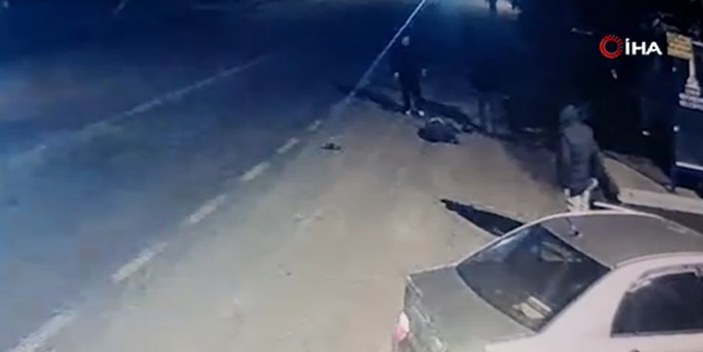 İzmir'de otomobilin çarptığı adam hayatını kaybetti