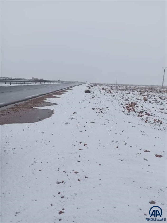 It snowed in some parts of the desert in Algeria #2