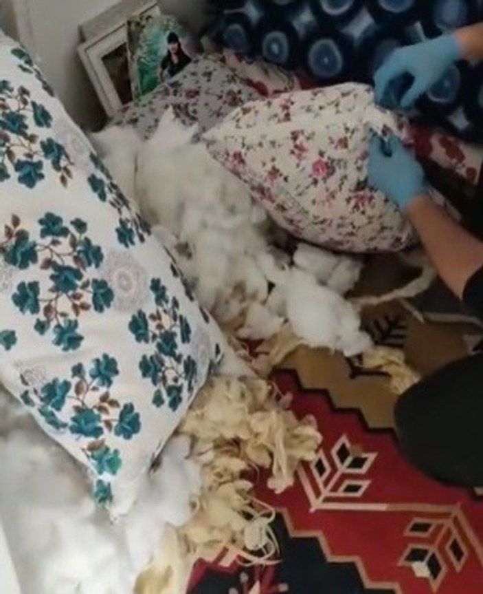 Konya’da kadınların kaldığı evdeki yastıktan eroin çıktı
