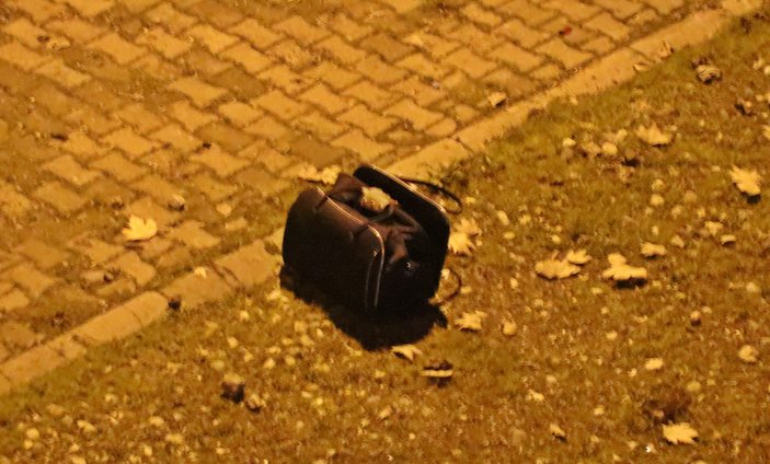 Diyarbakır'da tren rayına bırakılan çanta fünyeyle patlatıldı #3