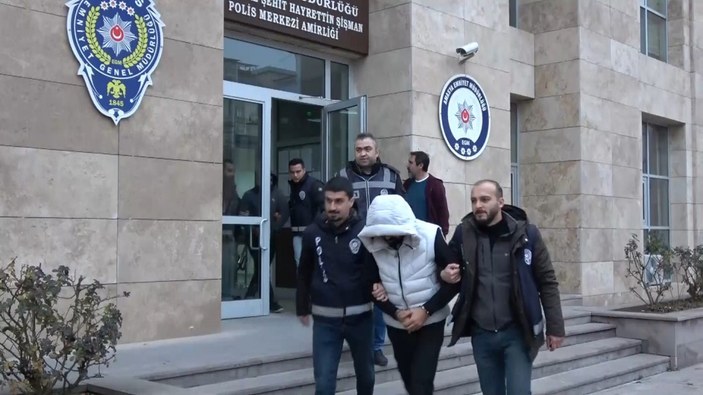 1,5 milyon liralık 'ÖTV muafiyetli araç' vurgunu: 5 gözaltı #4