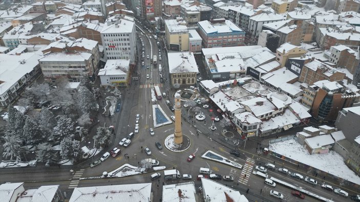 Çorum'da 158 köy yolu kar nedeniyle ulaşıma kapandı