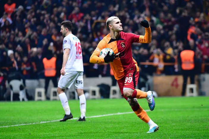 Galatasaray, geriye düştüğü maçta Ümraniyespor'u mağlup etti