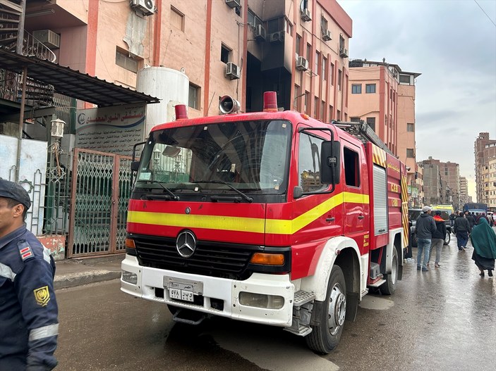 Mısır’da hastane yangını: 3 ölü