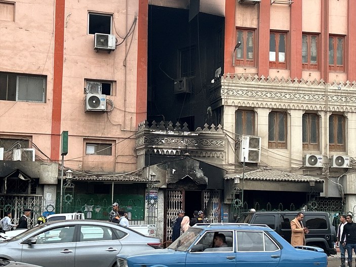 Mısır’da hastane yangını: 3 ölü