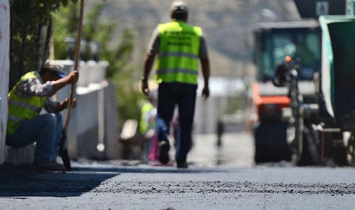 TÜRK-İŞ, kamu çalışanlarına zam talebi için toplanıyor