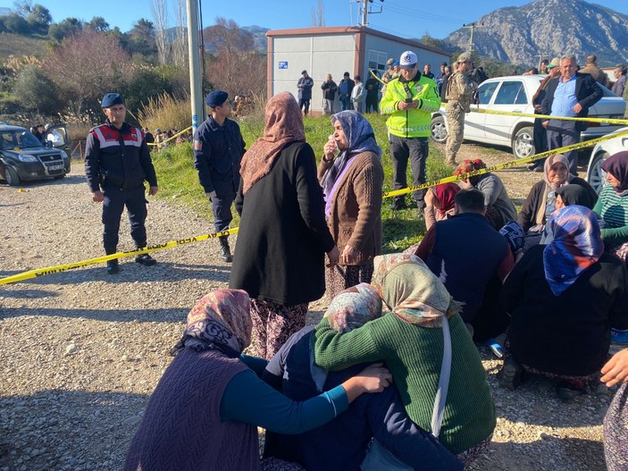 Antalya’da cinayet: 3 ölü, 1 yaralı