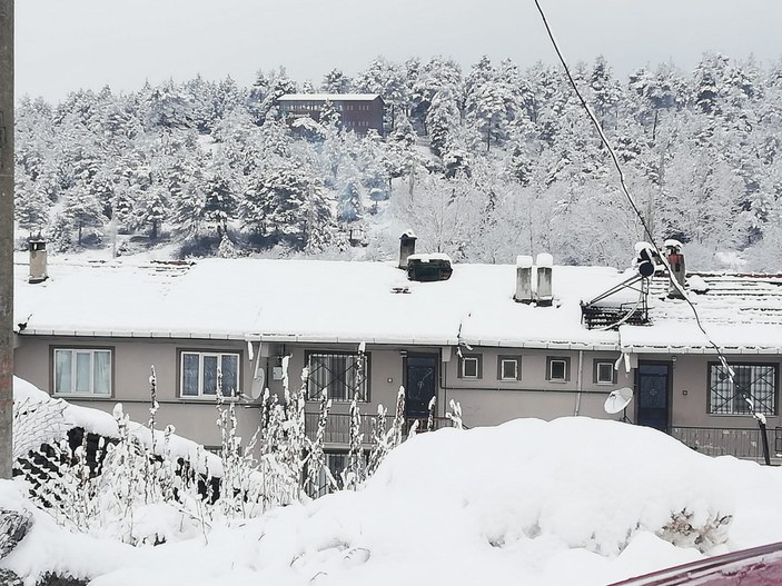 Uludağ'da kar kalınlığı 1 metreye yaklaştı; kent merkezinde ekipler teyakkuzda #2