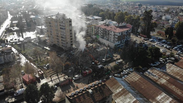Osmaniye'deki 7.7 büyüklüğündeki depremin enkazı havadan görüntülendi