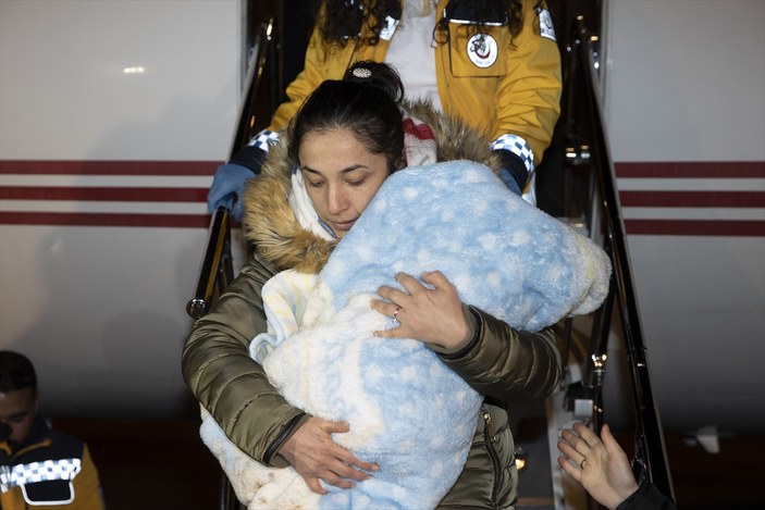 Kahramanmaraş'taki depremzede 16 bebek, Ankara'ya getirilerek koruma altına alındı