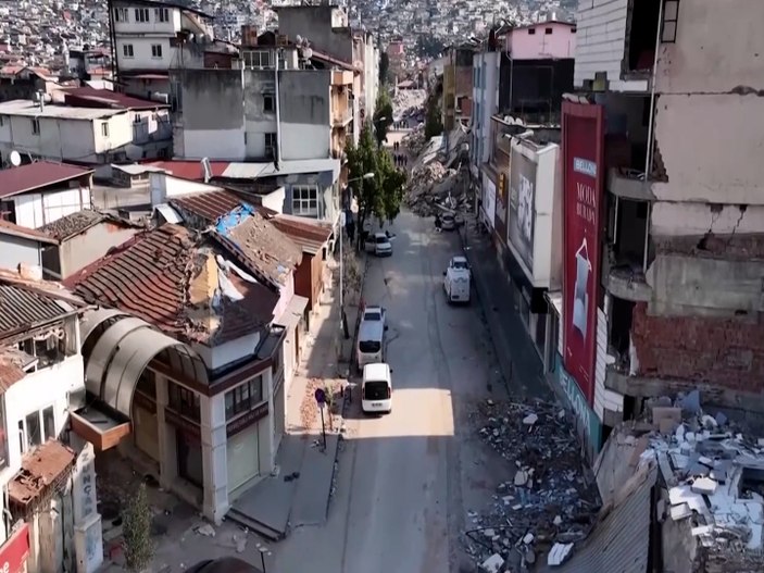 Depremin etkilediği Hatay'ın son hali yürek burktu