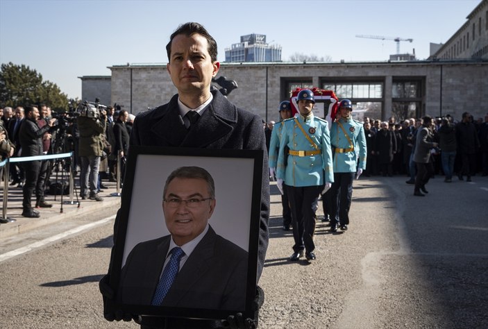 Eski CHP Genel Başkanı Deniz Baykal'a veda