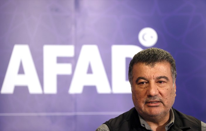 AFAD Deprem Müdürü Orhan Tatar: Şu ana kadar 3 bin 858 artçı deprem yaşandı