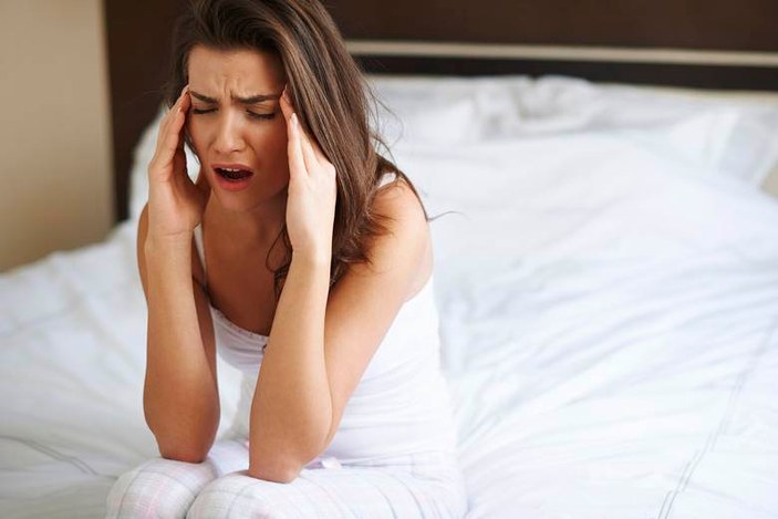 Baş ağrısı, başka bir hastalığın belirtisi olabilir