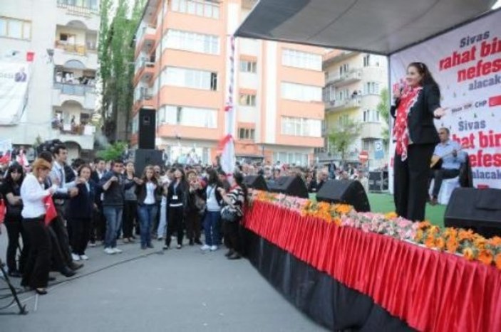 Kılıçdaroğlu'nun Rize mitingi - Küfürlü pankart