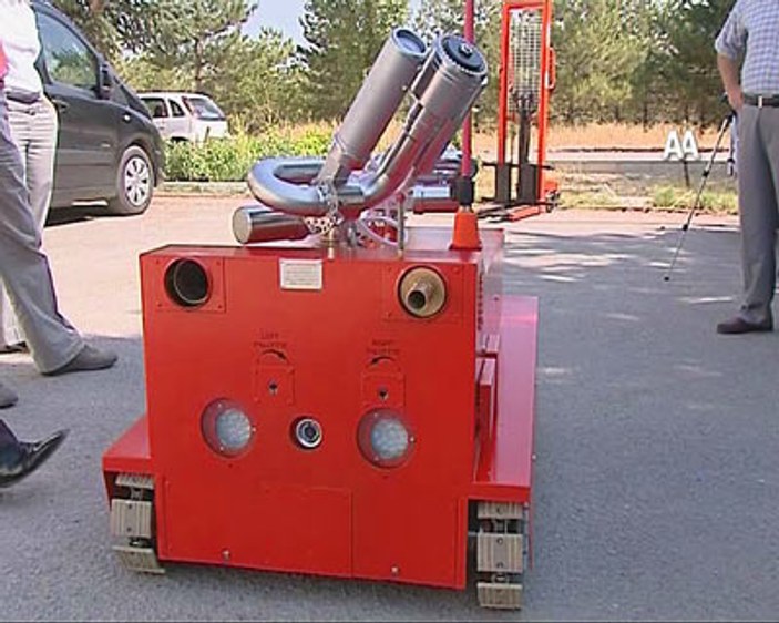Yerli yangın söndürme robotu