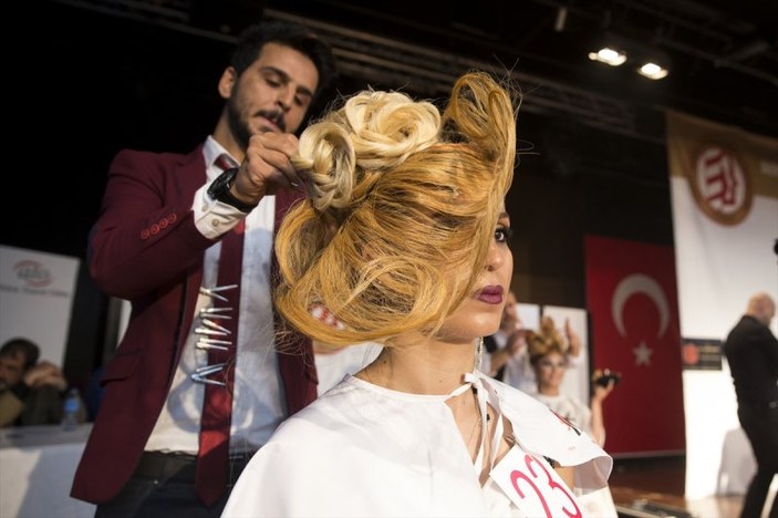 Ankara'da kuaförler milli takım için yarıştı