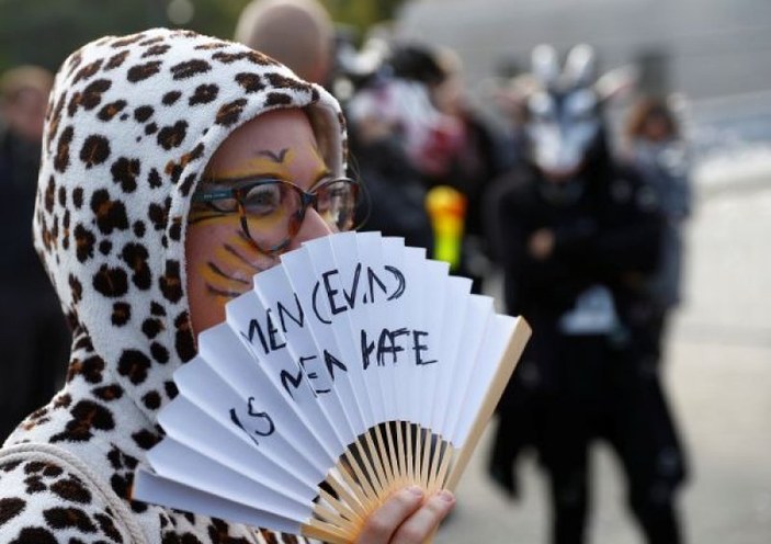 Avusturya'da burka yasağı protestosu