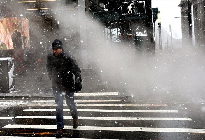 Amerika'da 70 milyon insan kardan etkilendi