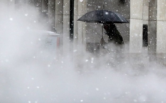Amerika'da 70 milyon insan kardan etkilendi