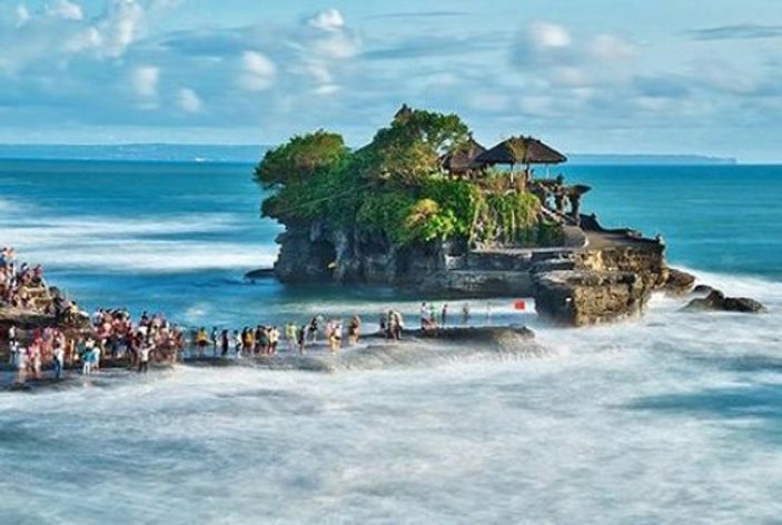 Endonezya'da bulunan tanrıların adası Bali