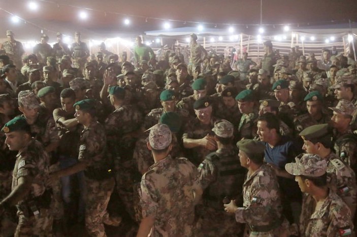 Ürdün Kralı Abdullah IŞİD'e karşı harekete geçti