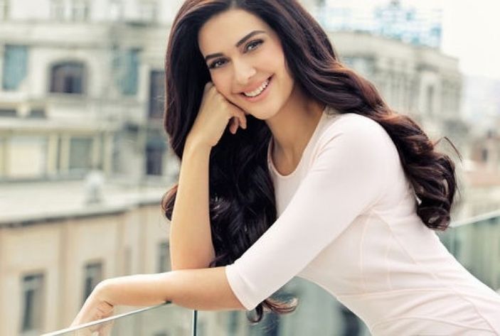 Bergüzar Korel: Adam olmak zor erkek olmak kolay