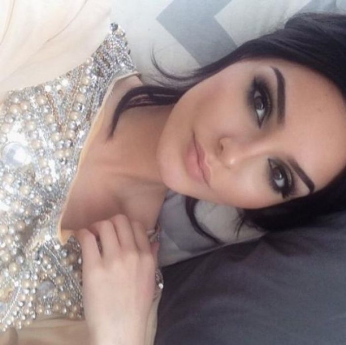 Kürt kızı Evon Wahab Instagram'ı salladı