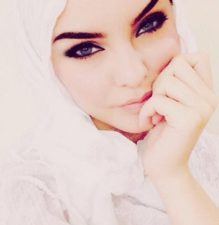 Kürt kızı Evon Wahab Instagram'ı salladı