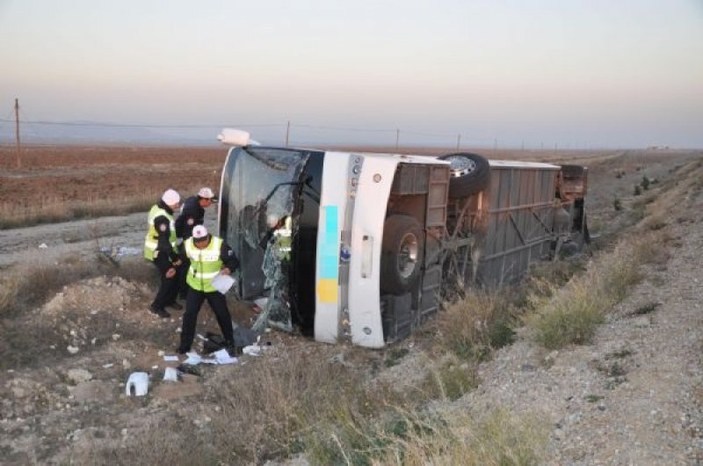 Afyonkarahisar'da otobüs kazası: 36 yaralı