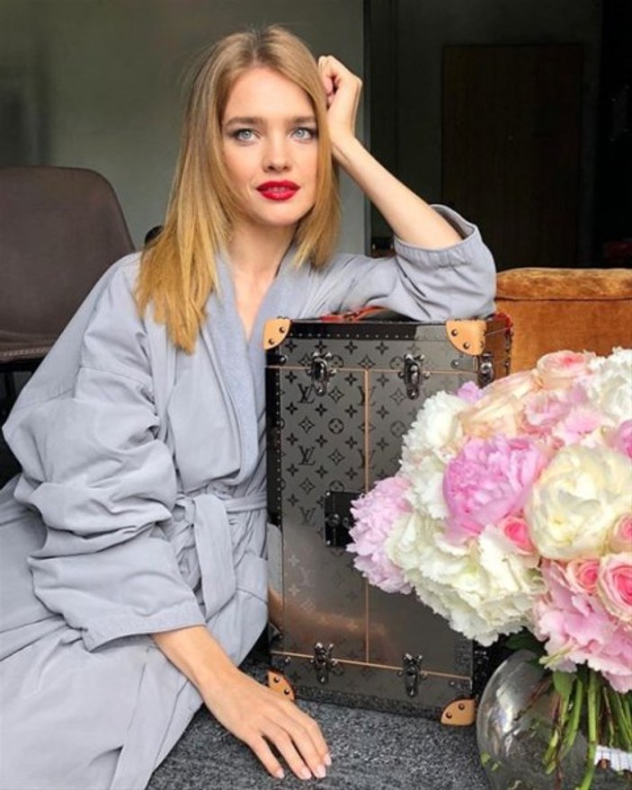 Rus model Natalia Vodianova pazarda meyve satarken keşfedildi 
