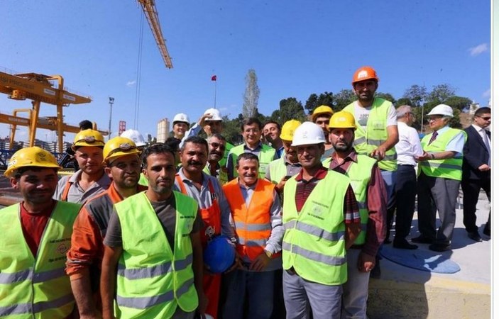 Başbakan Ahmet Davutoğlu Avrasya Tüneli'ni inceledi