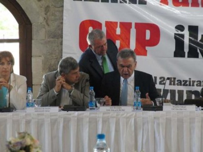 İzmir'de CHP gerginliği
